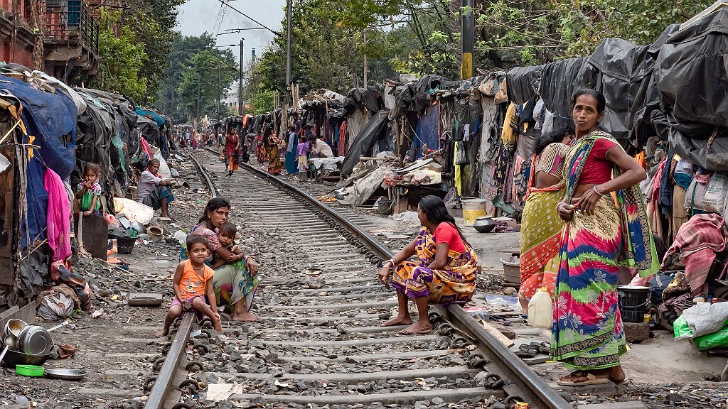 Menesini Laura-India Calcutta Slum.jpg